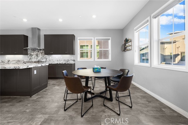 Detail Gallery Image 14 of 70 For 115 Frame, Irvine,  CA 92618 - 3 Beds | 2/1 Baths