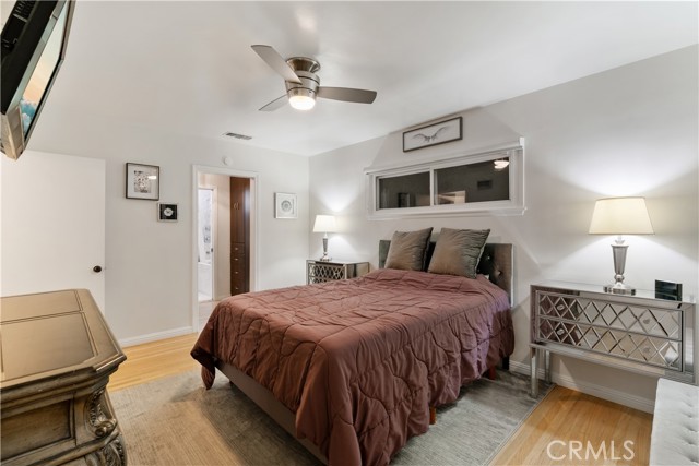6115 Van Noord Avenue, Valley Glen CA: https://media.crmls.org/medias/01cd0fac-f2ad-4746-8e5e-894c4919b7f8.jpg