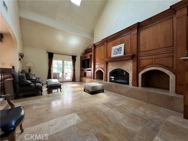 Detail Gallery Image 12 of 30 For 19190 Palm Vista, Yorba Linda,  CA 92886 - 6 Beds | 5/1 Baths