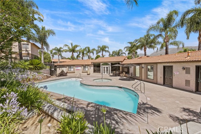 1265 Kendall Drive, San Bernardino CA: https://media.crmls.org/medias/01cd56b5-8801-46e4-86dc-ac28bfcbb4c6.jpg
