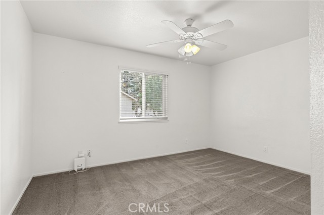 Detail Gallery Image 33 of 50 For 65 Knightsbridge Ln, Chico,  CA 95926 - 4 Beds | 2/1 Baths