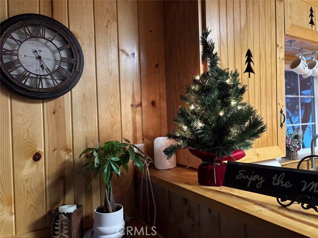 Detail Gallery Image 47 of 70 For 43897 Yosemite Drive, Big Bear Lake,  CA 92315 - 4 Beds | 2 Baths