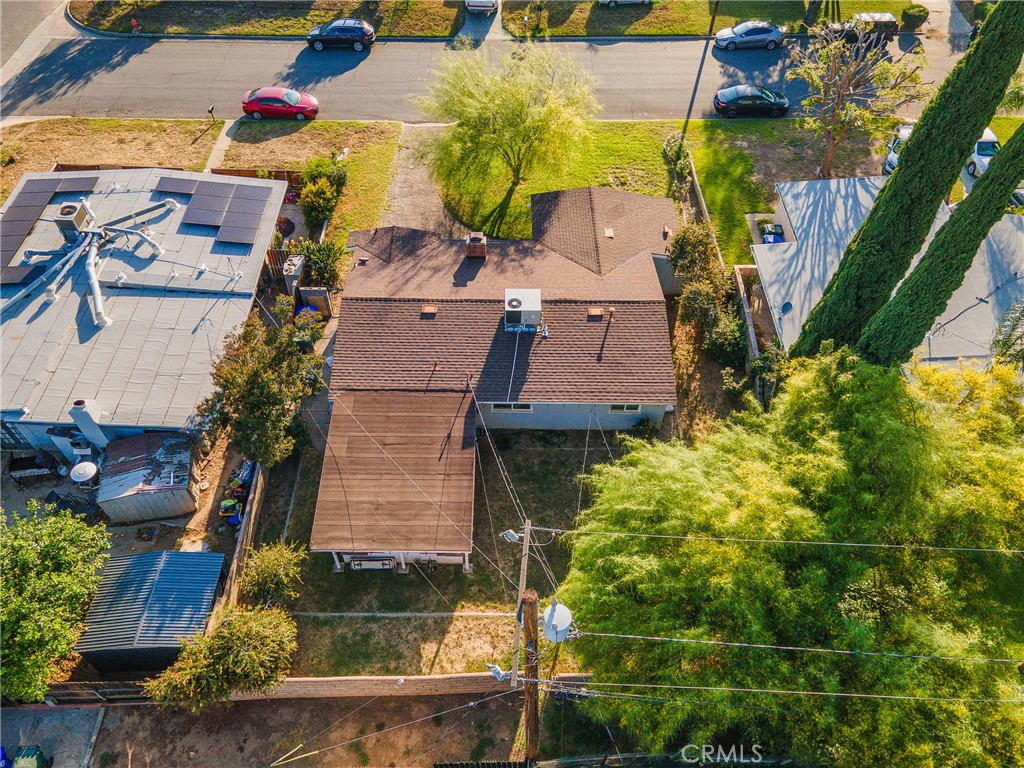 https://media.crmls.org/medias/01ce7dfe-05e9-41b4-a0f0-137286bcb945.jpg?preset=X-Large