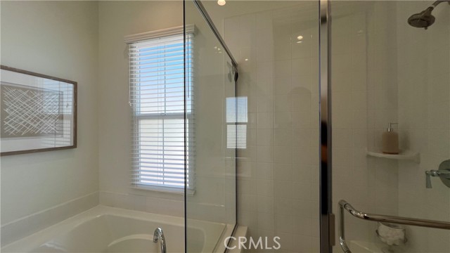 80 Quill, Irvine CA: https://media.crmls.org/medias/01cedacc-034b-4dc3-8fc2-929e507661a0.jpg