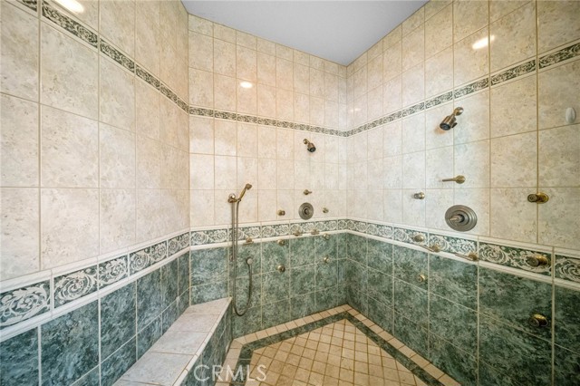 37626 Via Majorca, Murrieta CA: https://media.crmls.org/medias/01cfd0af-aaef-475b-8f50-c76aa059bb5d.jpg