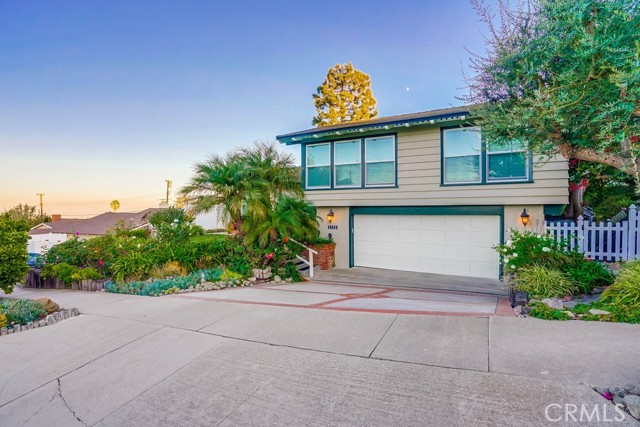 26766 Grayslake Road, Rancho Palos Verdes, California 90275, 4 Bedrooms Bedrooms, ,2 BathroomsBathrooms,Residential,Sold,Grayslake,SB21222464