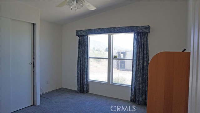Detail Gallery Image 10 of 21 For 31828 Sapphire Rd, Lucerne Valley,  CA 92356 - 3 Beds | 2 Baths