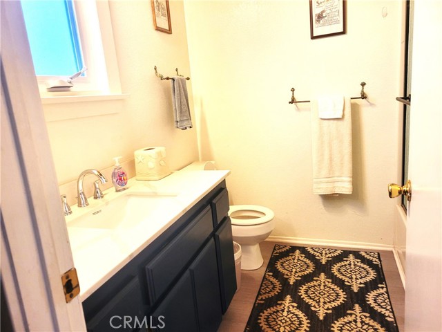 413 Ocean Avenue, Seal Beach CA: https://media.crmls.org/medias/01d353de-ce57-47e6-9024-08f240c52d18.jpg