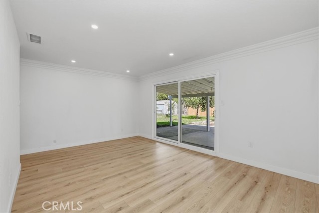 Detail Gallery Image 6 of 25 For 6490 Hillside, Riverside,  CA 92504 - 3 Beds | 2 Baths