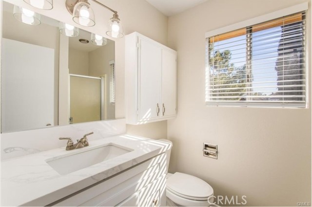 Detail Gallery Image 3 of 6 For 34334 La Raye, Yucaipa,  CA 92399 - 3 Beds | 2 Baths