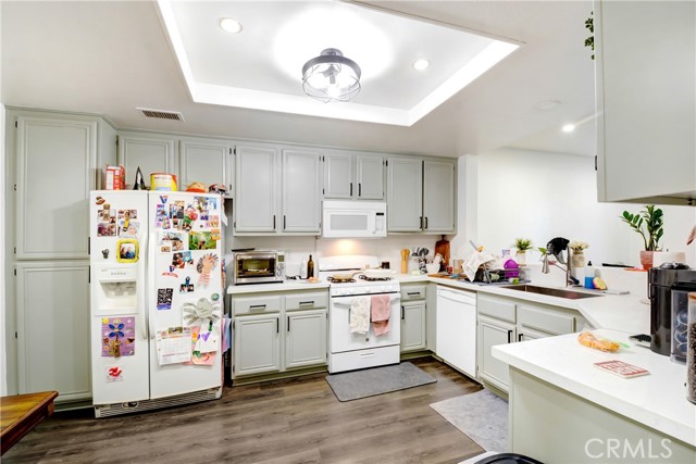 Detail Gallery Image 8 of 25 For 948 N Turner Ave #4, Ontario,  CA 91764 - 3 Beds | 2/1 Baths