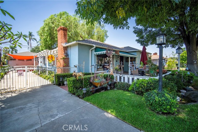 132 N Jewell Place, Orange CA: https://media.crmls.org/medias/01d46743-afad-4d75-8893-ac242403af21.jpg