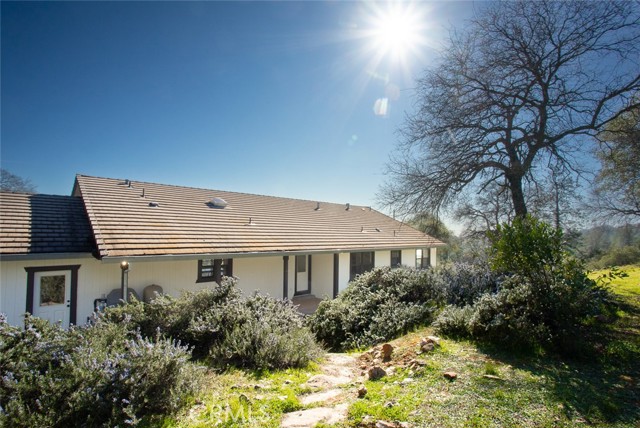 Detail Gallery Image 7 of 74 For 1718 Robinson Mill Rd, Bangor,  CA 95914 - 3 Beds | 2/1 Baths