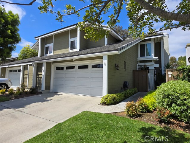 5 Carriage Hill Lane, Laguna Hills CA: https://media.crmls.org/medias/01d4c732-dc22-4305-ab36-04237b13f749.jpg