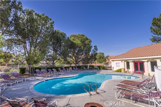 Detail Gallery Image 27 of 33 For 18024 Flynn Dr #5509,  Canyon Country,  CA 91387 - 2 Beds | 2 Baths