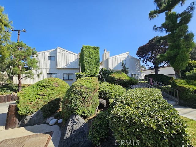 511 E Live Oak Avenue, Arcadia CA: https://media.crmls.org/medias/01d51d22-b6df-4c95-a6ae-0c0d56a09503.jpg