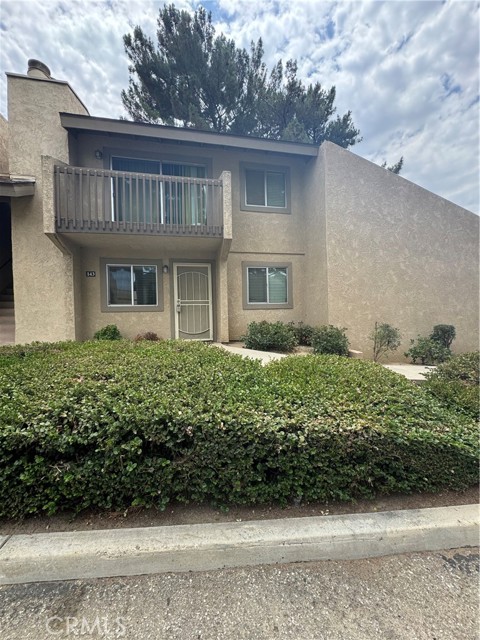 1251 S Meadow Lane, Colton CA: https://media.crmls.org/medias/01d52b0e-5d57-43e5-8ca7-6c384e8c86a3.jpg
