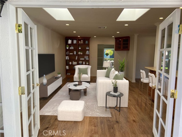 Detail Gallery Image 3 of 44 For 4322 Elmer, Studio City,  CA 91602 - 3 Beds | 2 Baths