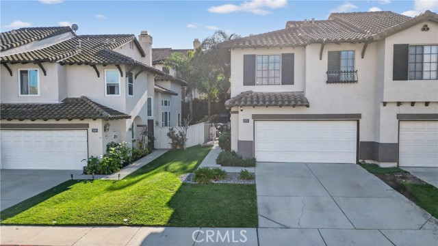 Detail Gallery Image 3 of 33 For 2026 San Diego, Corona,  CA 92882 - 3 Beds | 2/1 Baths
