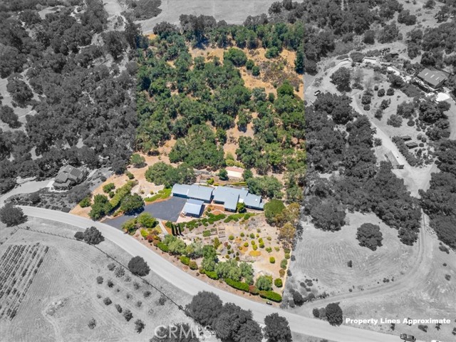 229 Blue Sky Drive, Arroyo Grande CA: https://media.crmls.org/medias/01d629df-e4d5-45d3-9768-ae6dd6c097b4.jpg