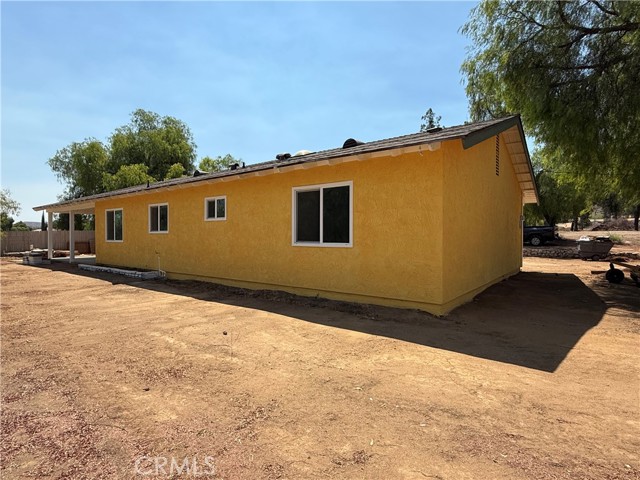 17260 Pfeifer Way, Perris CA: https://media.crmls.org/medias/01d6d690-7bf1-48db-bf89-b06ef4d829d3.jpg