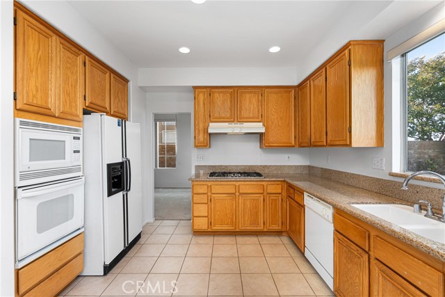 17289 Eastview Drive, Chino Hills CA: https://media.crmls.org/medias/01d8eba0-4729-4195-924d-97bb7767ad61.jpg