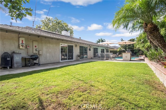 Detail Gallery Image 12 of 39 For 18921 Silver Maple Way, North Tustin,  CA 92705 - 5 Beds | 3 Baths