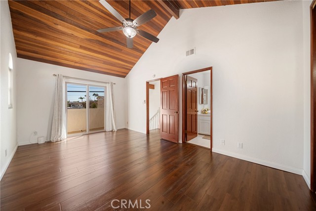 2012 Manhattan Beach Boulevard, Redondo Beach, California 90278, 2 Bedrooms Bedrooms, ,2 BathroomsBathrooms,Residential,For Sale,Manhattan Beach Boulevard,PV25192906