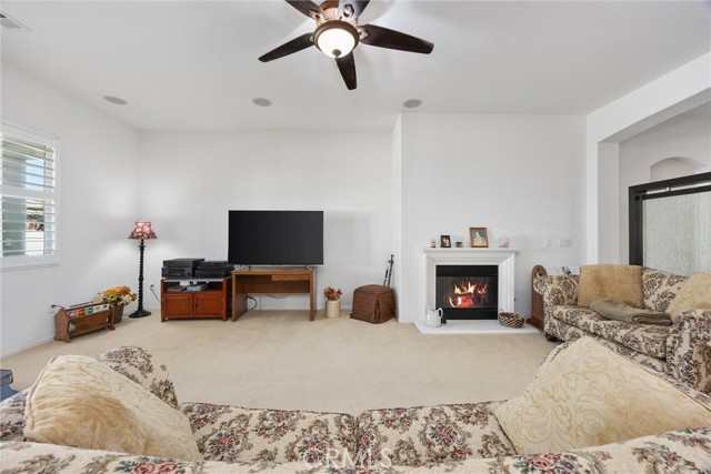 Detail Gallery Image 13 of 39 For 13612 Calico Village Dr, Bakersfield,  CA 93316 - 3 Beds | 2/1 Baths