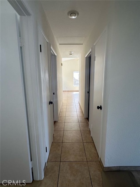 Detail Gallery Image 6 of 11 For 14343 Duke Ct, Adelanto,  CA 92301 - 3 Beds | 2 Baths