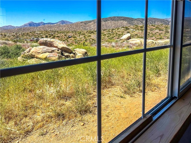 Detail Gallery Image 14 of 55 For 12345 Horseshoe Trl, Pioneertown,  CA 92268 - 0 Beds | 1 Baths