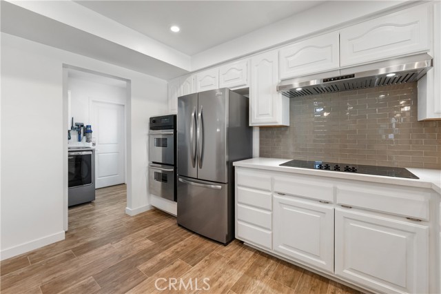 16267 Barneston Street, Granada Hills CA: https://media.crmls.org/medias/01db4616-6717-4d0d-b56d-a24398a885c4.jpg