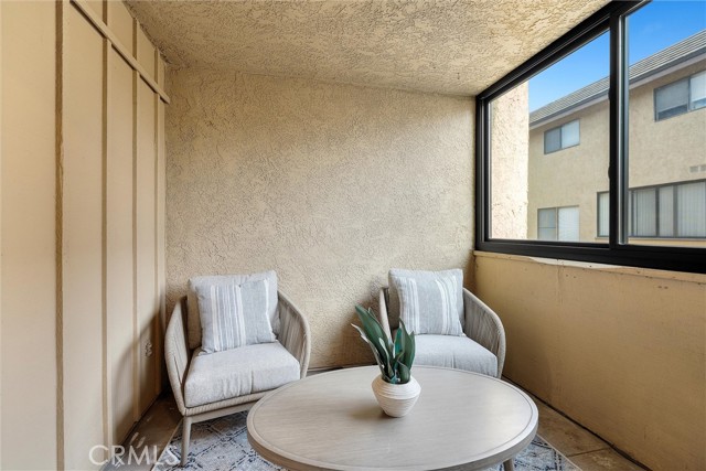 Detail Gallery Image 13 of 33 For 2304 Mathews Ave #6,  Redondo Beach,  CA 90278 - 2 Beds | 2/1 Baths