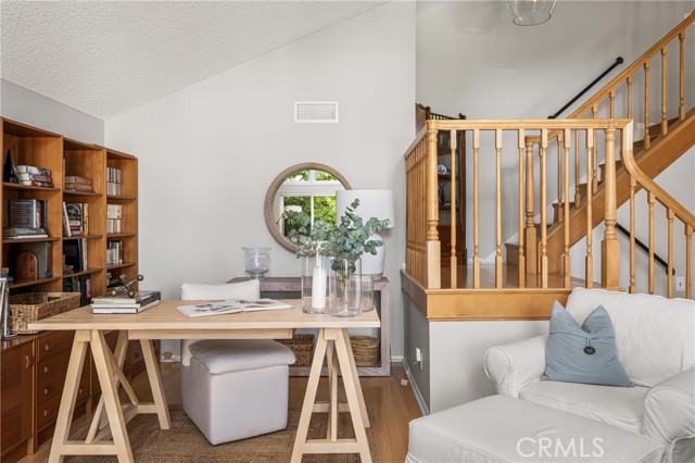 Detail Gallery Image 9 of 31 For 14371 Miro Ct, Irvine,  CA 92606 - 4 Beds | 3 Baths