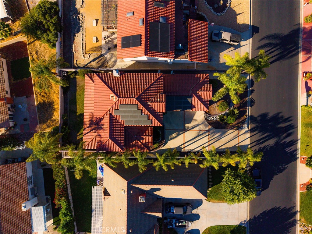 https://media.crmls.org/medias/01dbe0f8-c4fc-4032-a8fa-2a2ffc02f891.jpg?preset=X-Large