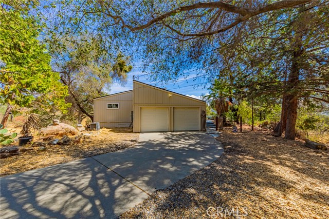 Detail Gallery Image 1 of 62 For 42035 Wild Horse Way, Coarsegold,  CA 93614 - 3 Beds | 2 Baths