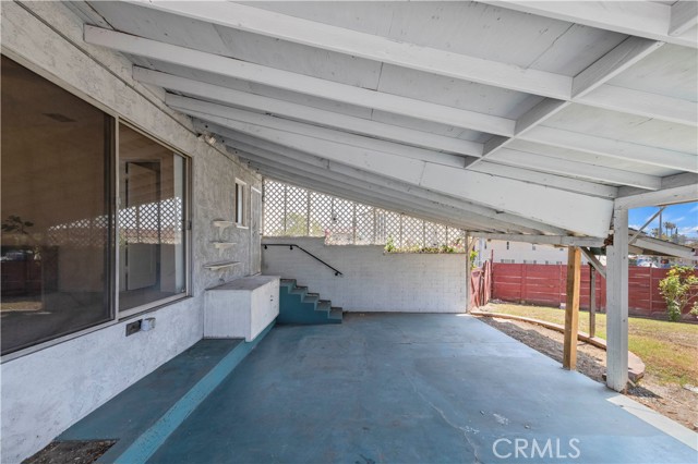 2505 North Keystone Street, Burbank CA: https://media.crmls.org/medias/01dc3fc7-7bf8-45f9-840f-7897727cf854.jpg