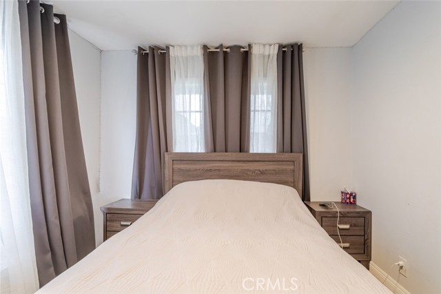 Detail Gallery Image 28 of 50 For 17242 Horace St, Granada Hills,  CA 91344 - 4 Beds | 4 Baths