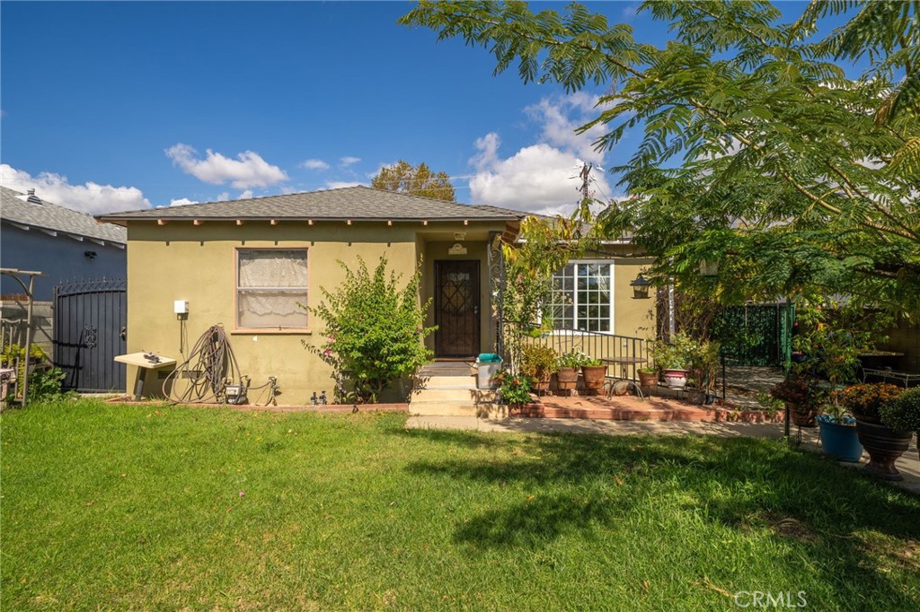 757 E Bonnie Brae