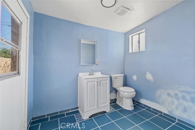 Detail Gallery Image 34 of 39 For 13438 Mercer, Pacoima,  CA 91331 - 3 Beds | 2/1 Baths