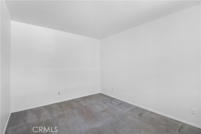 Detail Gallery Image 24 of 40 For 842 W Orange Heights Ln, Corona,  CA 92882 - 5 Beds | 2/1 Baths