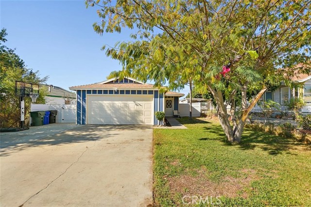 865 N 4th Ave, Upland, CA 91786