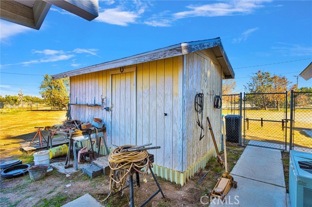 Detail Gallery Image 55 of 69 For 11062 Hollister Rd, Oak Hills,  CA 92344 - 4 Beds | 3 Baths