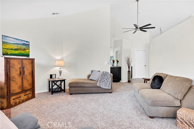 Detail Gallery Image 6 of 40 For 1427 E Beringer Dr, San Jacinto,  CA 92583 - 3 Beds | 2 Baths