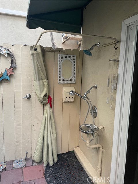 1504 Highland Avenue, Manhattan Beach, California 90266, 3 Bedrooms Bedrooms, ,3 BathroomsBathrooms,Residential,Sold,Highland,SB22068385