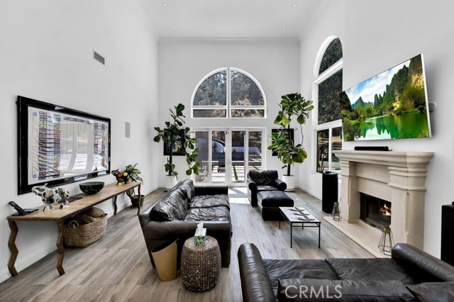 176 Saddlebow Road, Bell Canyon CA: https://media.crmls.org/medias/01df5f56-449d-4a00-a5d8-5e863da045c1.jpg