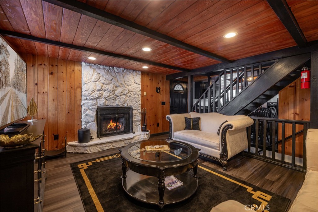 33417 Cedar Drive