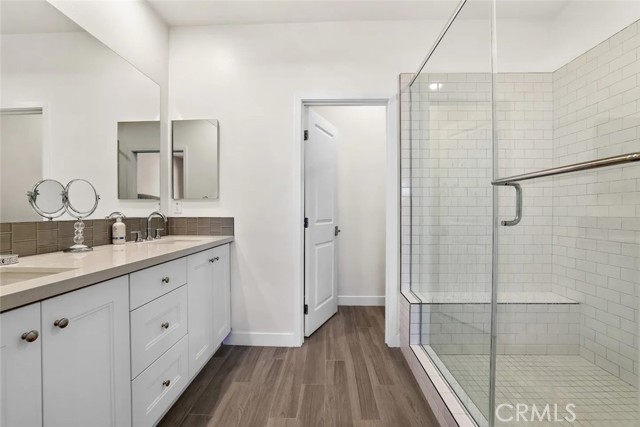 Detail Gallery Image 14 of 28 For 985 Doheny Way, Dana Point,  CA 92629 - 2 Beds | 2/1 Baths