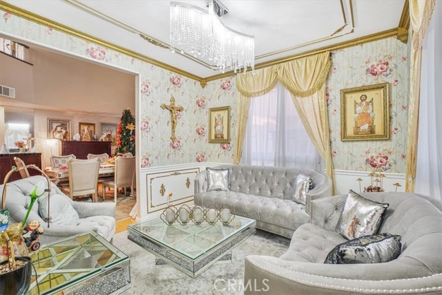 18612 Hilton Court, Canyon Country CA: https://media.crmls.org/medias/01e23f10-0f9d-408a-936f-9ccdd8872fff.jpg