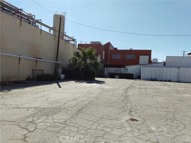 1232 W Base Line Street, San Bernardino, California 92411, ,Commercial Sale,For Sale,1232 W Base Line Street,CRHD23104007